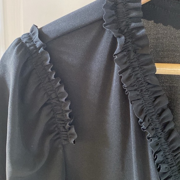 Max Studio Elegant Black Top - Picture 3 of 8